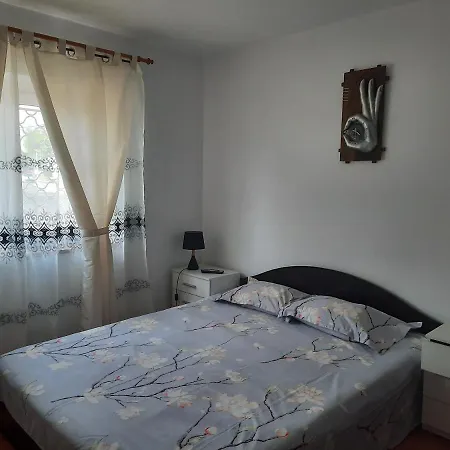 Serghi *