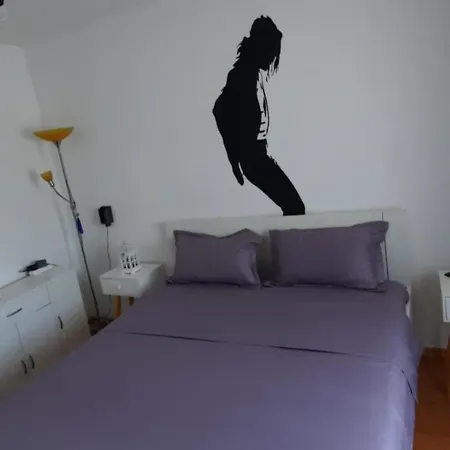 Serghi Apartment *